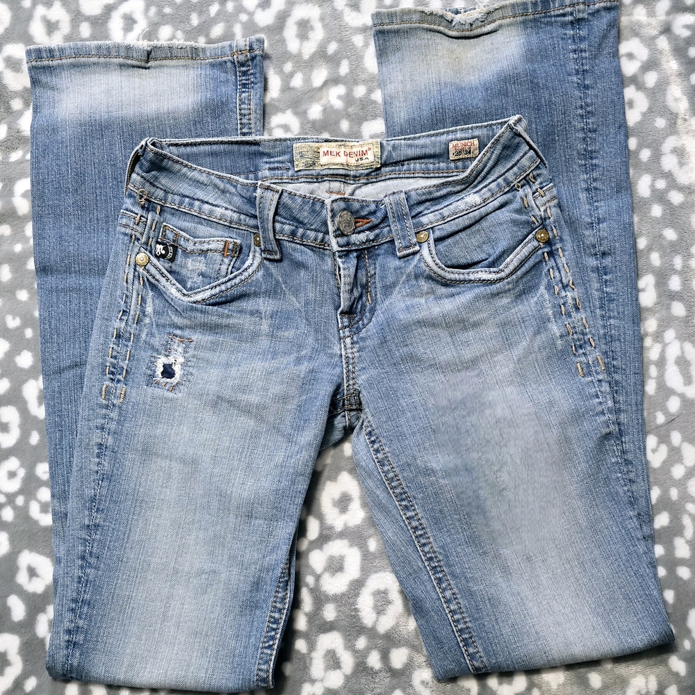 MEK Munich Boot Cut Jeans with Classic Style **SIZE 25×34 LOW-RISE